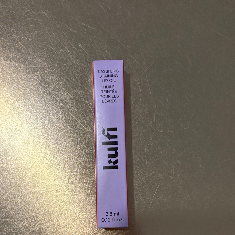 Lassi Lips Staining Lip Oil - Guava
